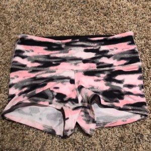 Lululemon EUC shorts size 2